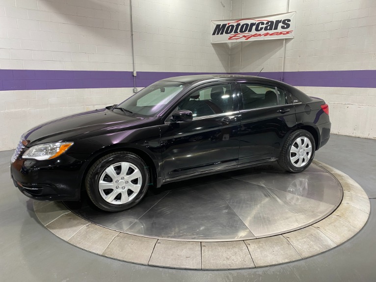 Used-2014-Chrysler-200-LX-FWD