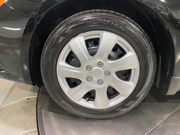 Used-2014-Chrysler-200-LX-FWD