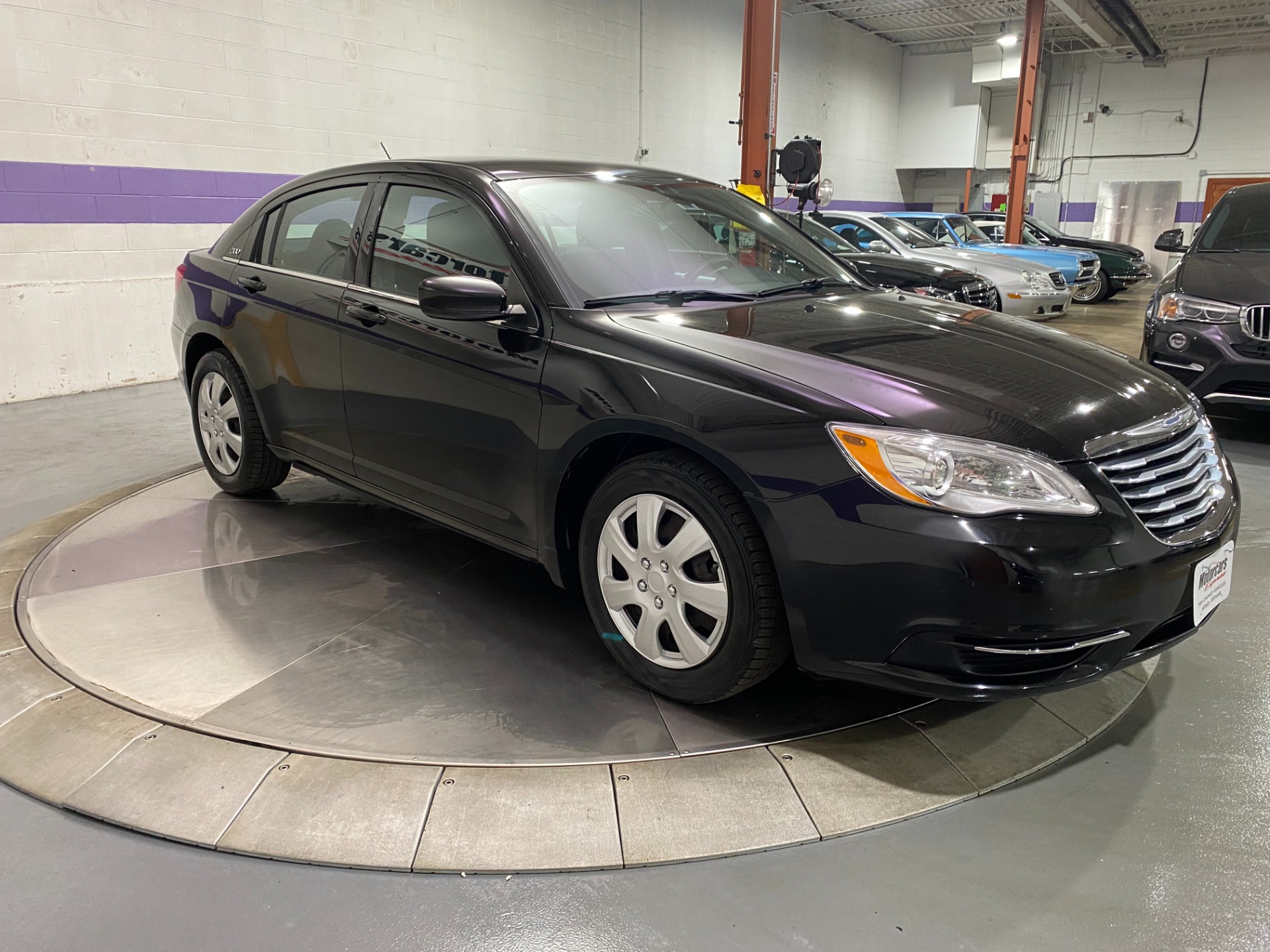 Used-2014-Chrysler-200-LX-FWD
