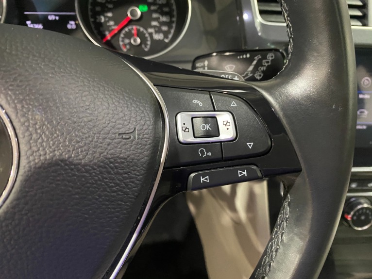 Used-2018-Volkswagen-Golf-Alltrack-TSI-SE-4Motion
