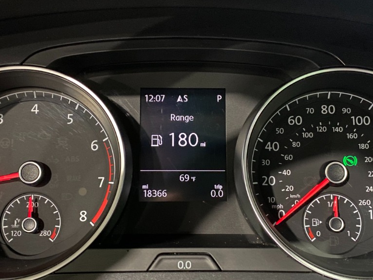 Used-2018-Volkswagen-Golf-Alltrack-TSI-SE-4Motion