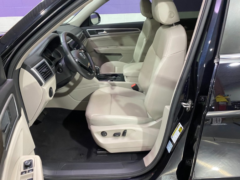 Used-2018-Volkswagen-Atlas-V6-SE-4Motion