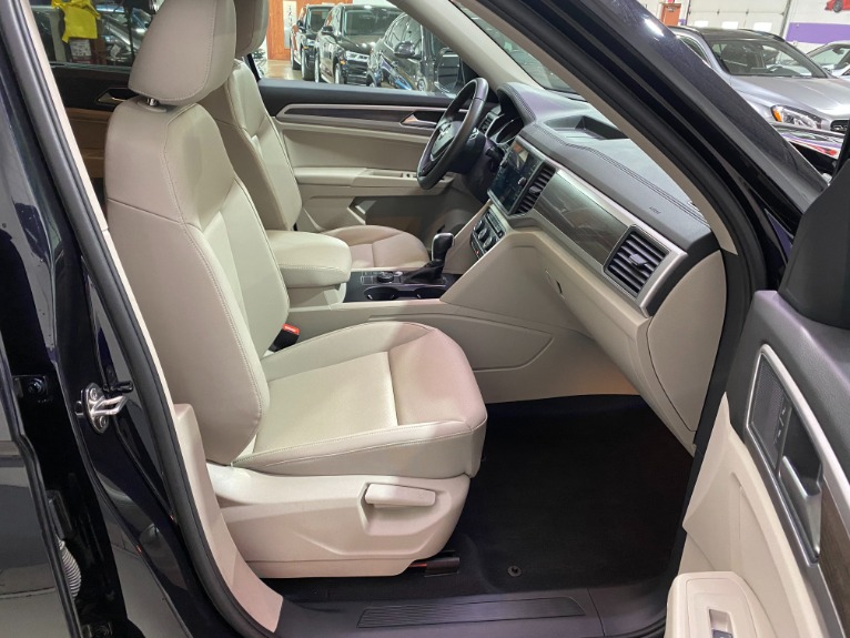 Used-2018-Volkswagen-Atlas-V6-SE-4Motion