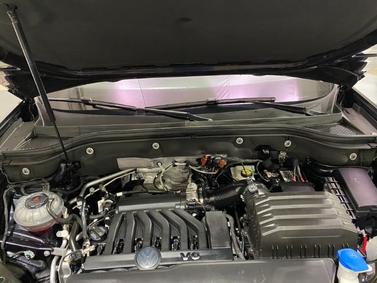 Used-2018-Volkswagen-Atlas-V6-SE-4Motion