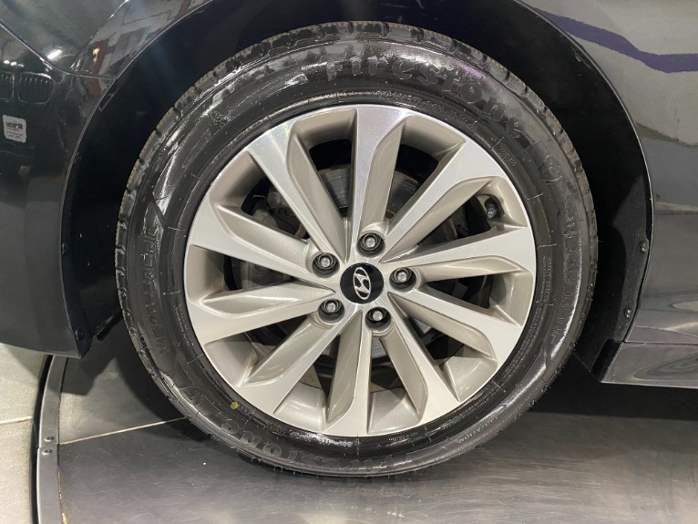 Used-2015-Hyundai-Sonata-Sport-FWD