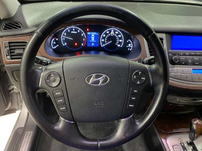 Used-2009-Hyundai-Genesis-38L-V6-RWD