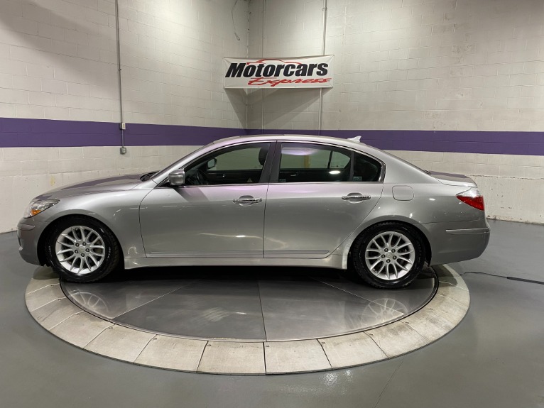 Used-2009-Hyundai-Genesis-38L-V6-RWD