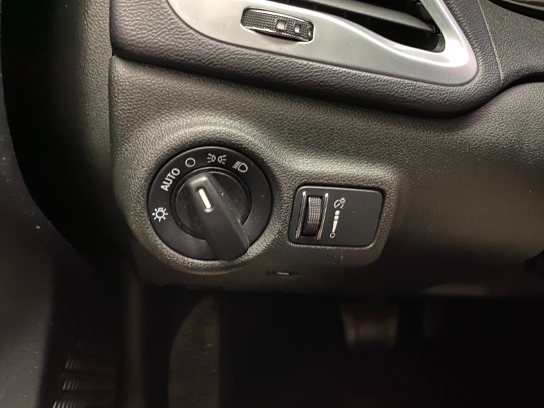 Used-2015-Dodge-Dart-SXT-FWD