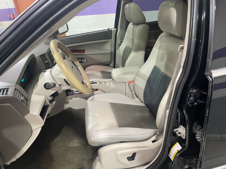 Used-2007-Jeep-Grand-Cherokee-Limited-4X4