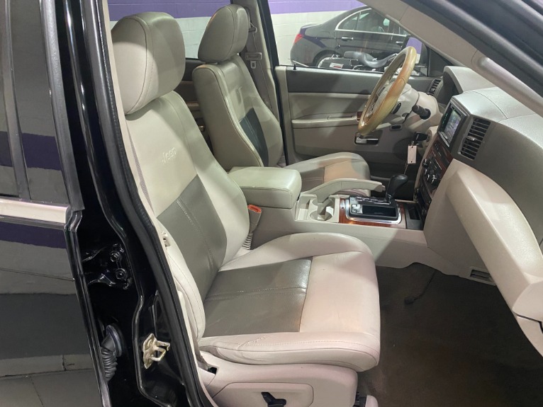 Used-2007-Jeep-Grand-Cherokee-Limited-4X4