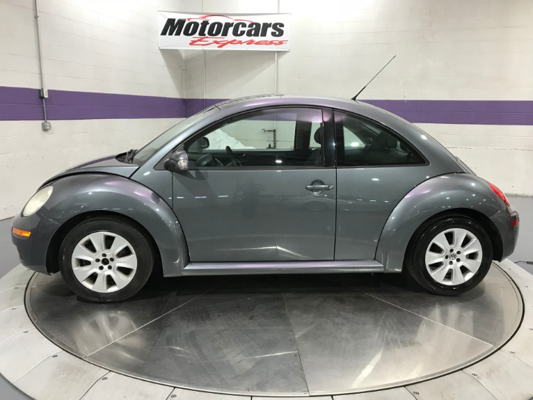 Used-2008-Volkswagen-New-Beetle-S