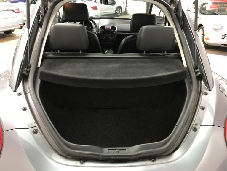 Used-2008-Volkswagen-New-Beetle-S