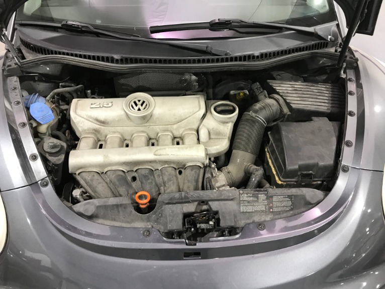 Used-2008-Volkswagen-New-Beetle-S