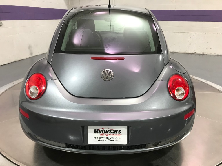Used-2008-Volkswagen-New-Beetle-S