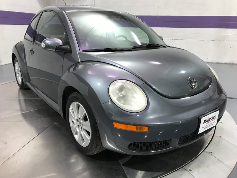 Used-2008-Volkswagen-New-Beetle-S