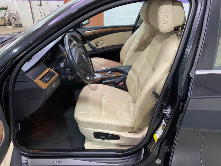 Used-2010-BMW-5-Series-528i-xDrive