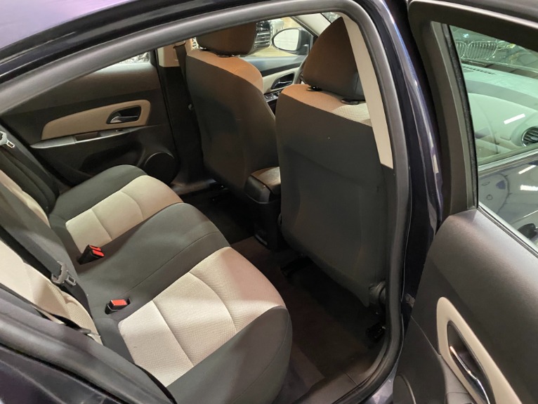 Used-2016-Chevrolet-Cruze-Limited-LS-Auto-FWD