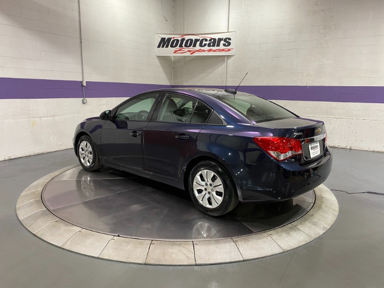 Used-2016-Chevrolet-Cruze-Limited-LS-Auto-FWD