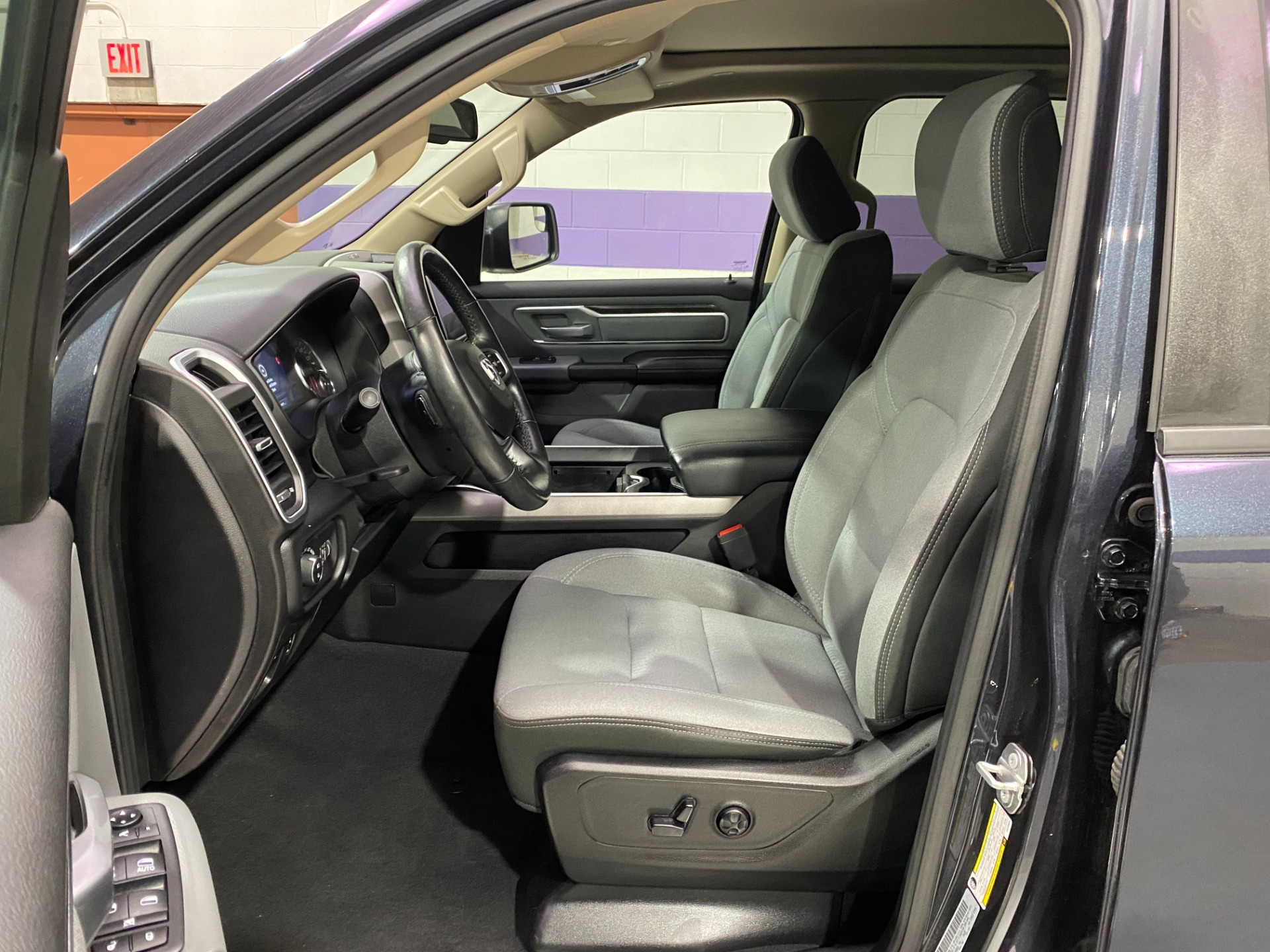 Used-2019-Ram-Ram-Pickup-1500-Big-Horn-4X4-HEMI