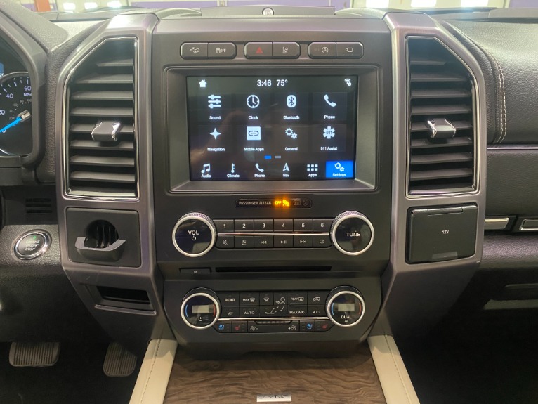 Used-2018-Ford-Expedition-Platinum-4X4