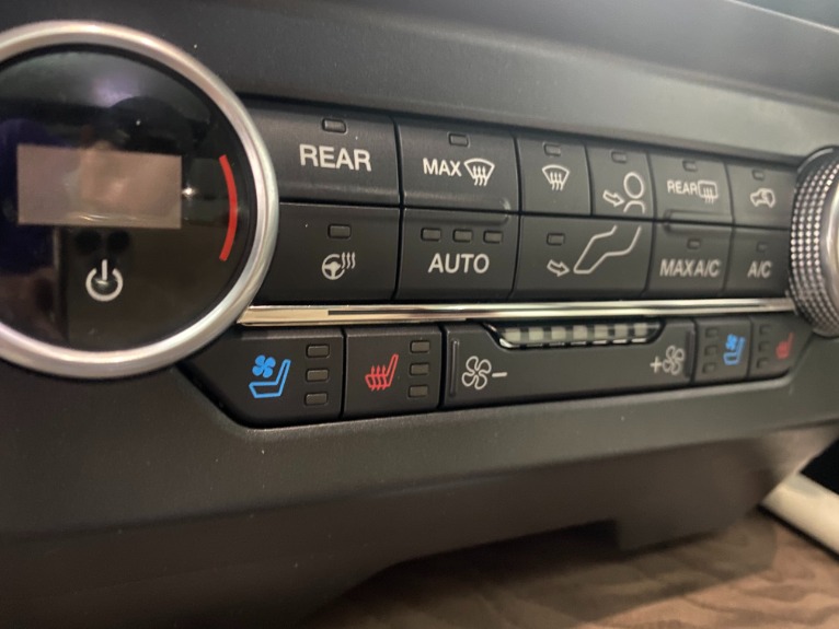 Used-2018-Ford-Expedition-Platinum-4X4