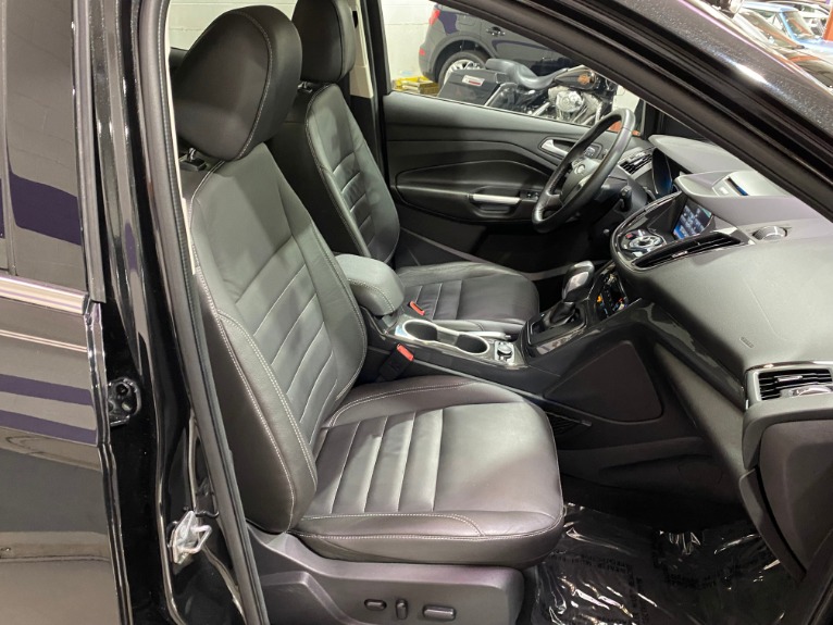 Used-2015-Ford-Escape-Titanium-FWD