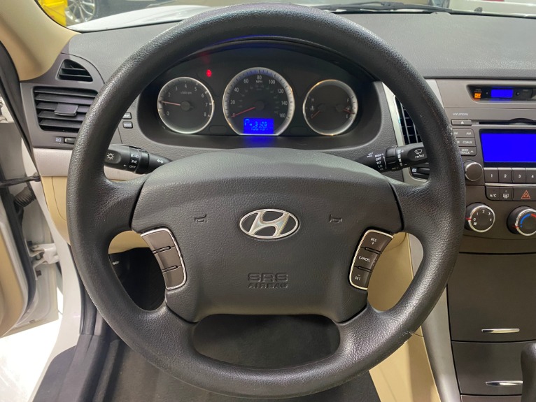 Used-2010-Hyundai-Sonata-GLS