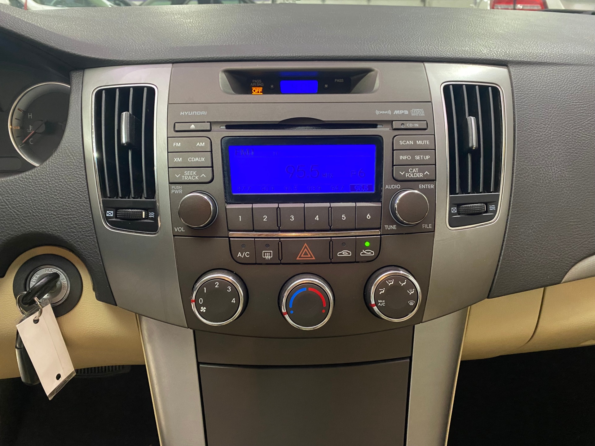 Used-2010-Hyundai-Sonata-GLS