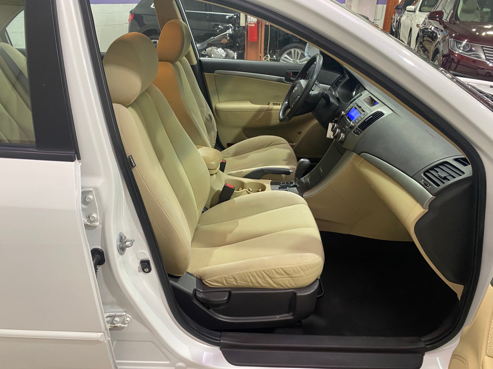 Used-2010-Hyundai-Sonata-GLS