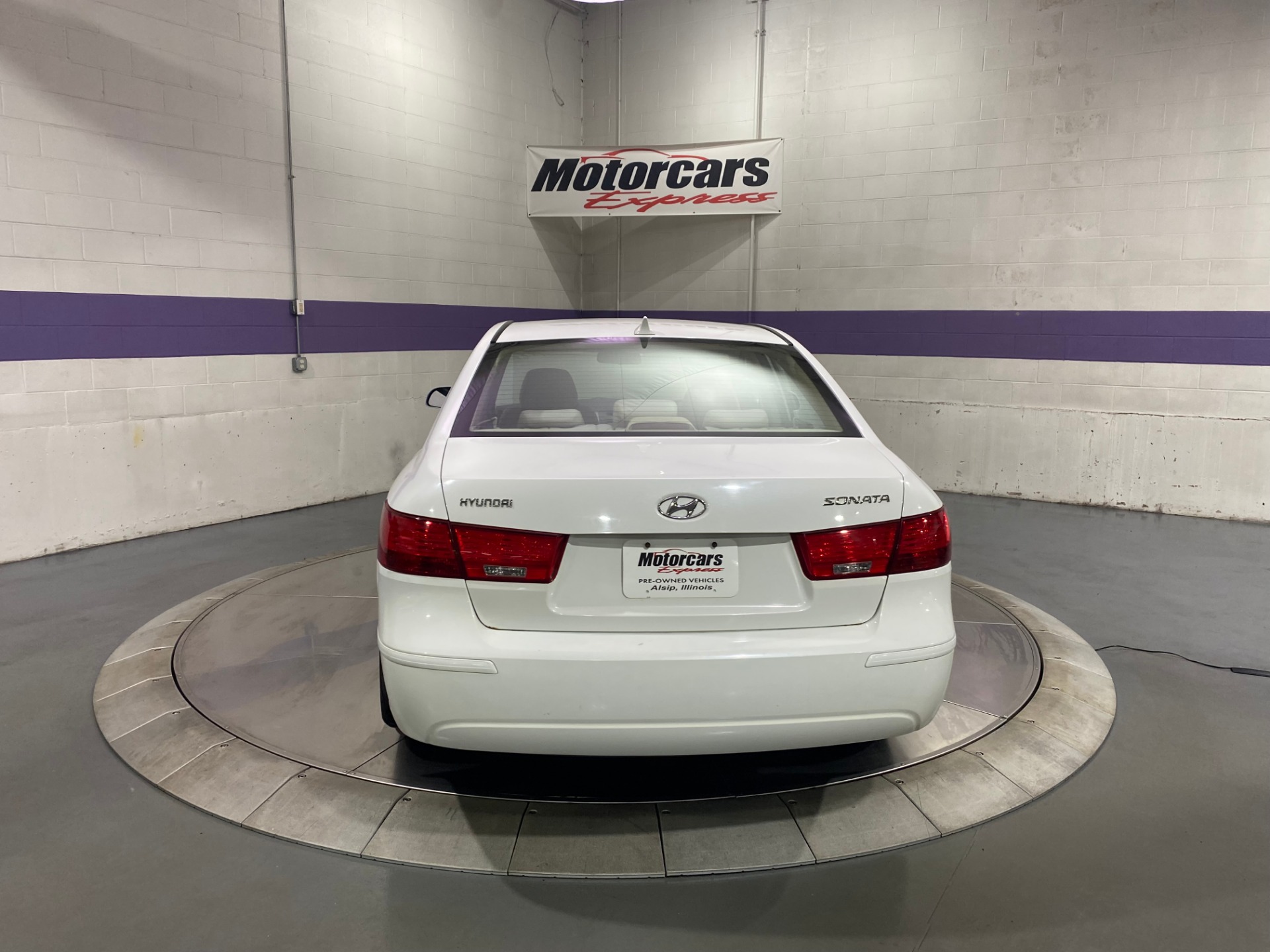 Used-2010-Hyundai-Sonata-GLS