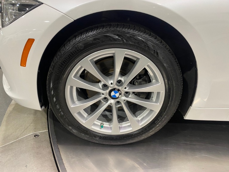 Used-2018-BMW-3-Series-320i-xDrive