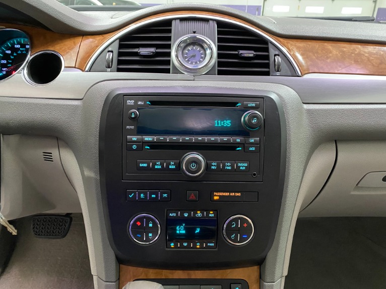 Used-2008-Buick-Enclave-CXL-FWD