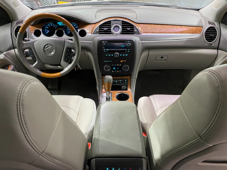 Used-2008-Buick-Enclave-CXL-FWD