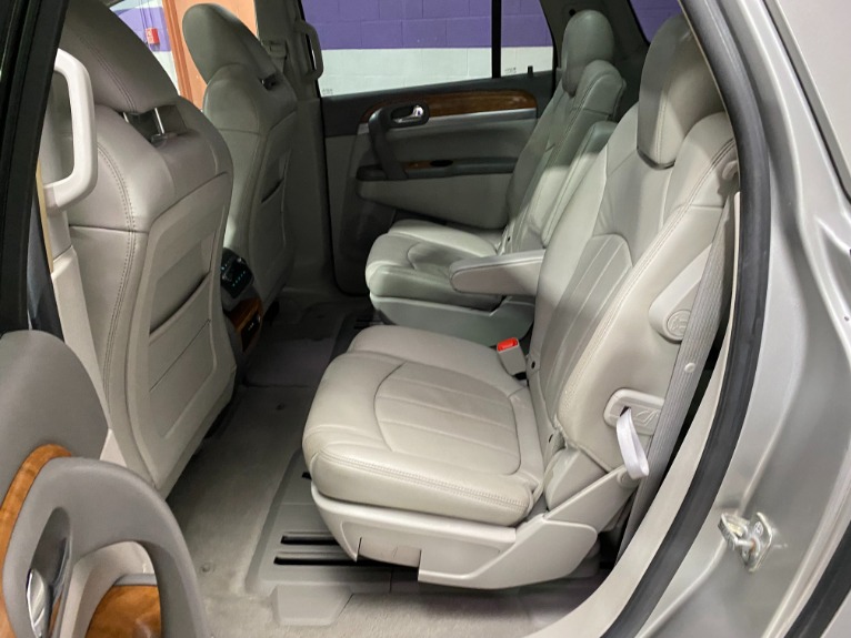 Used-2008-Buick-Enclave-CXL-FWD