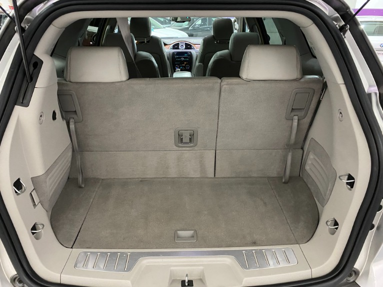 Used-2008-Buick-Enclave-CXL-FWD