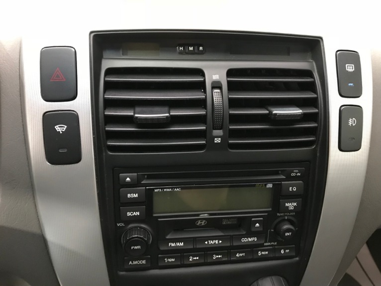 Used-2006-Hyundai-Tucson-GLS