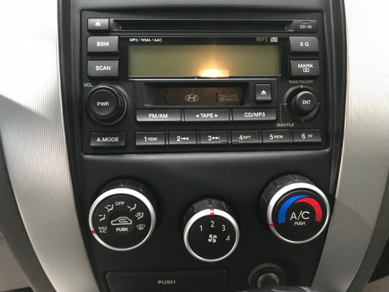 Used-2006-Hyundai-Tucson-GLS