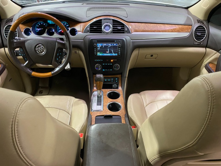 Used-2010-Buick-Enclave-CXL-AWD