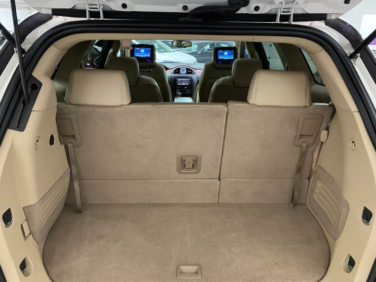 Used-2010-Buick-Enclave-CXL-AWD
