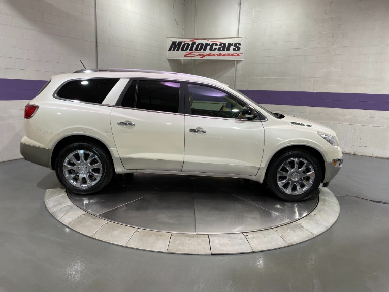 Used-2010-Buick-Enclave-CXL-AWD