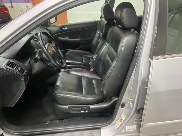 Used-2005-Honda-Accord-EX-V-6-FWD