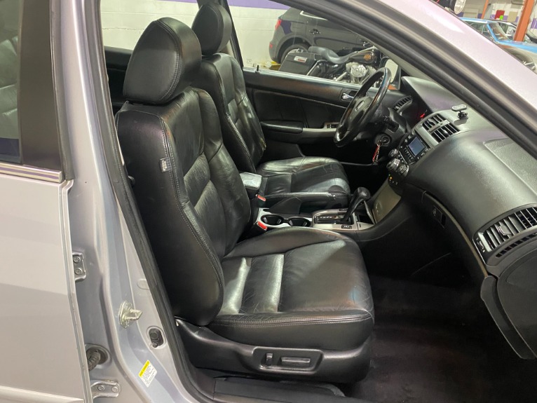 Used-2005-Honda-Accord-EX-V-6-FWD