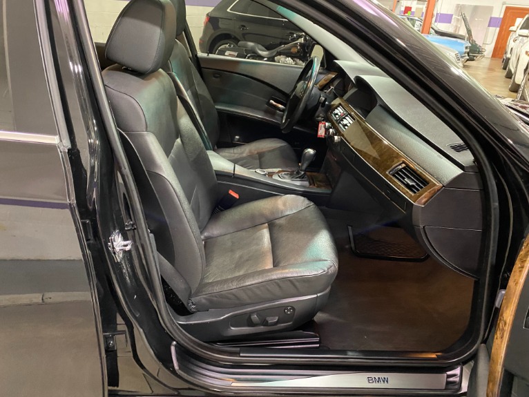 Used-2007-BMW-5-Series-525xi-AWD