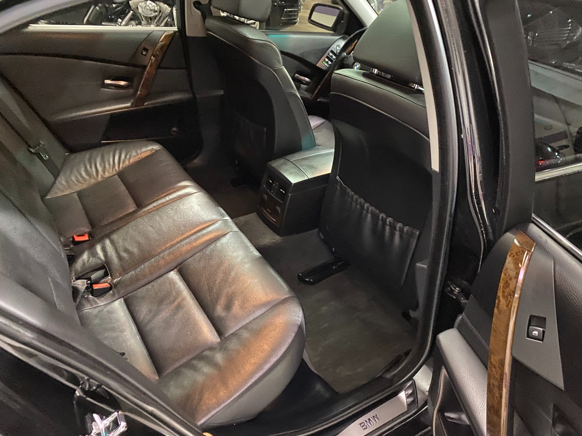 Used-2007-BMW-5-Series-525xi-AWD