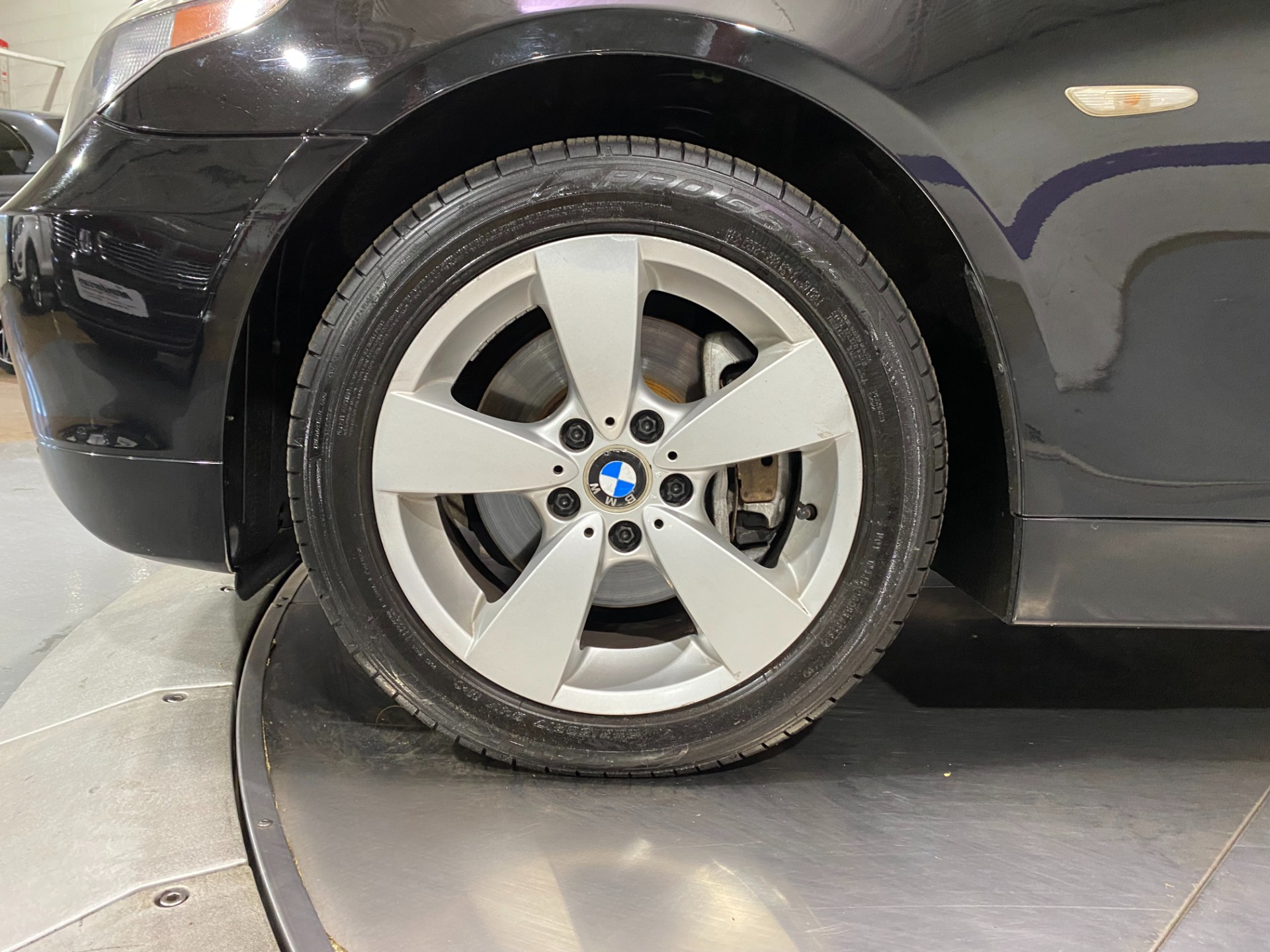 Used-2007-BMW-5-Series-525xi-AWD