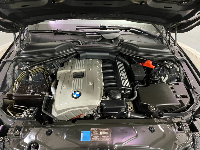 Used-2007-BMW-5-Series-525xi-AWD