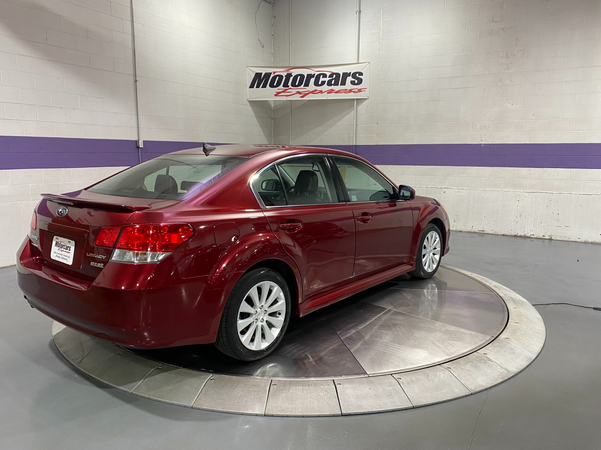 Used-2011-Subaru-Legacy-25i-Limited-AWD