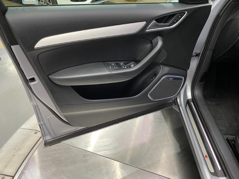 Used-2018-Audi-Q3-20T-quattro-Sport-Premium-Plus-S-Line