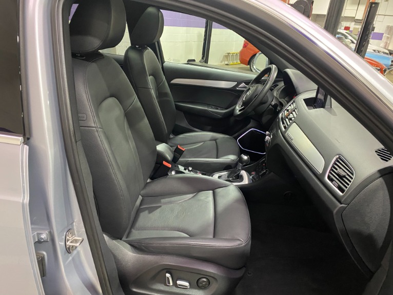 Used-2018-Audi-Q3-20T-quattro-Sport-Premium-Plus-S-Line
