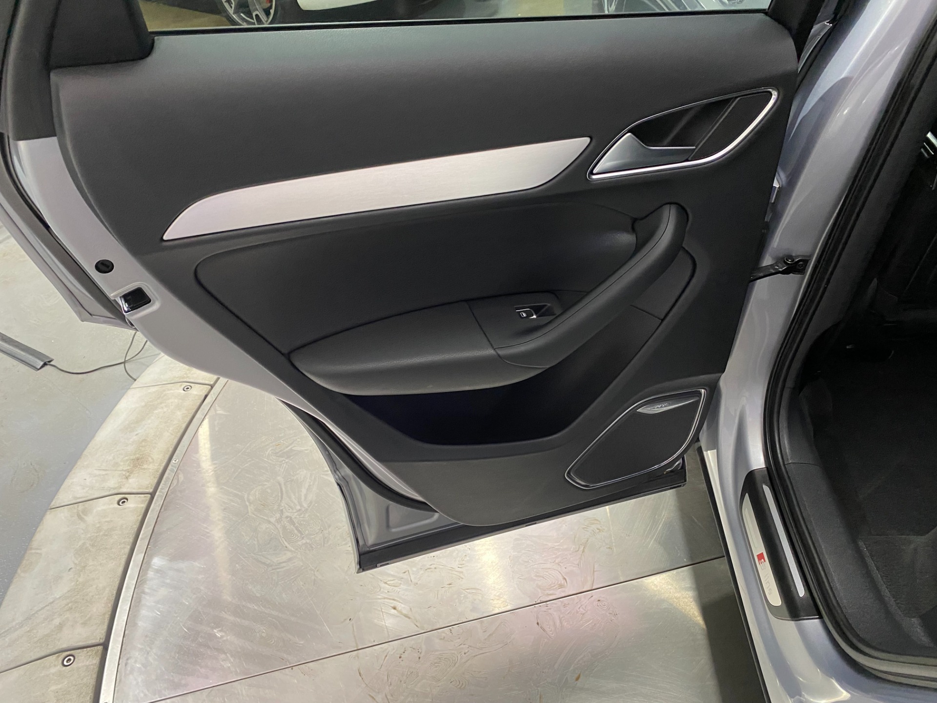 Used-2018-Audi-Q3-20T-quattro-Sport-Premium-Plus-S-Line